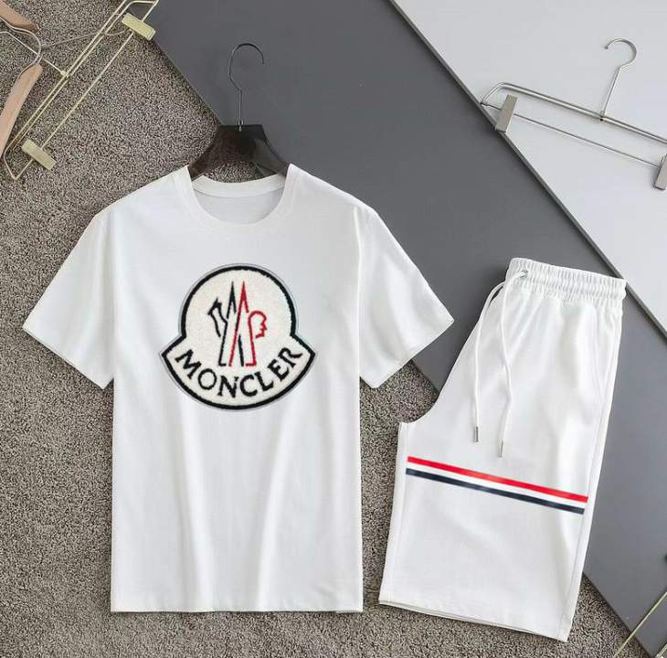 Picture of Moncler Shirt Pant Suits _SKUMonclerM-3XL12yn3423867